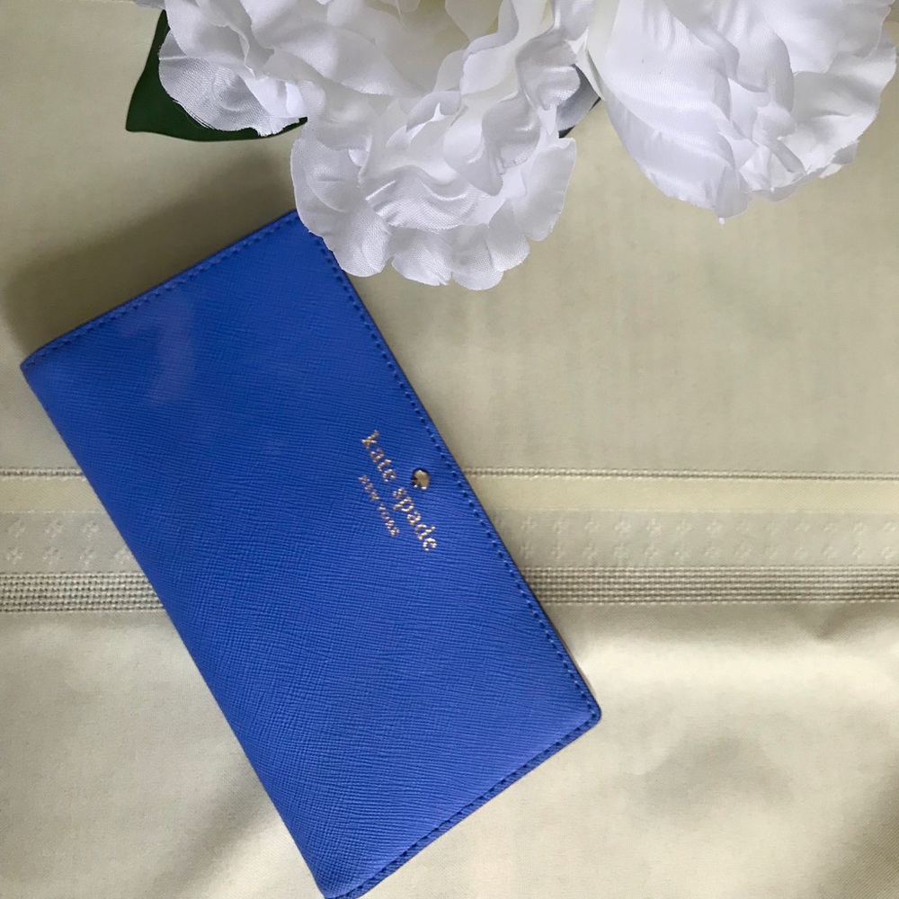🌻 Kate Spade ♠️ Mikas Pond Stacy Wallet 🌻
